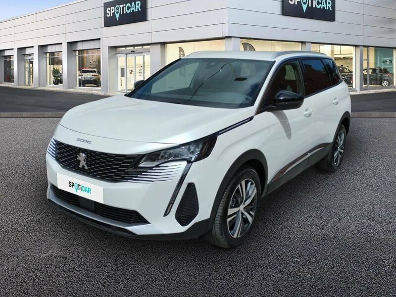 Blanco Usado 2023 Peugeot 5008 Allure Monovolumen | 33.590 € - Imagen 1/4