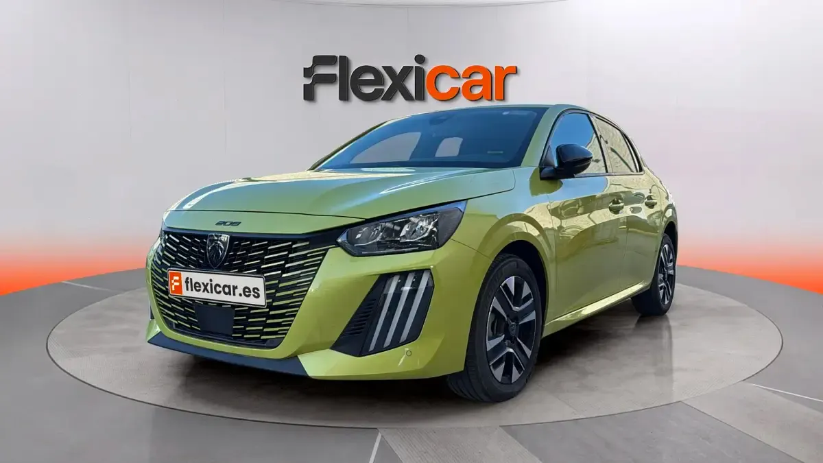 Usado Peugeot 208 Allure 110 CV (80 kW) 2025 Gris Utilitario