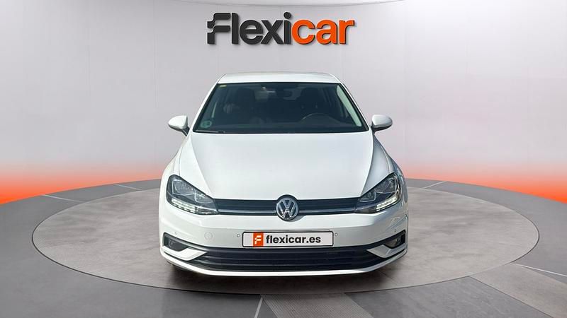 Usado VW Golf VII Advance 115 CV (84 kW) 2018 Blanco Berlina