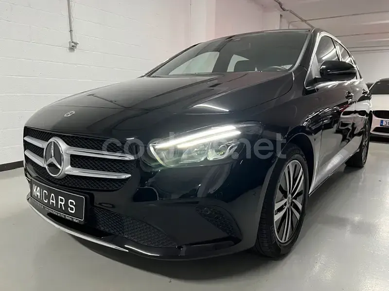 Usado Mercedes B250e 218 CV (160 kW) 2022 Negro Utilitario