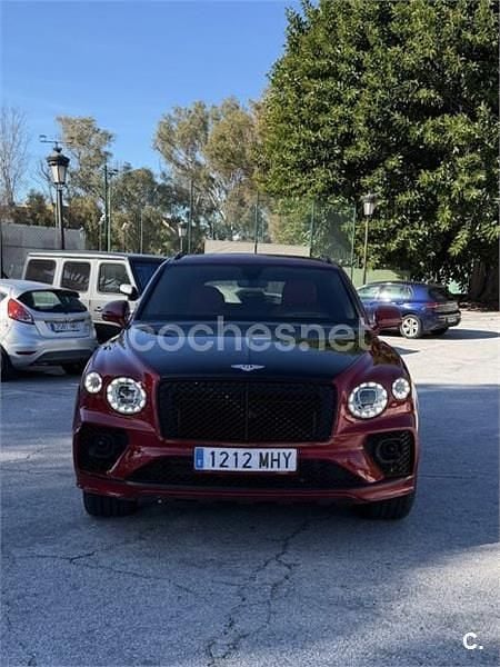 Usado Bentley Bentayga 449 CV (330 kW) 2023 Rojo SUV
