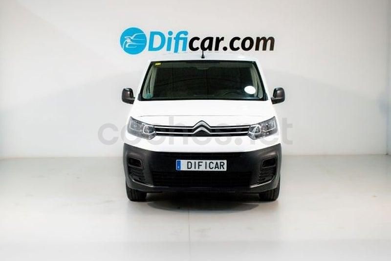 Usado Citroën Berlingo Feel 102 CV (75 kW) 2020 Blanco Monovolumen