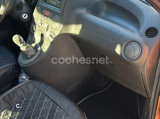 Usado Fiat Panda Dynamic 70 CV (51 kW) 2008 Naranja Utilitario