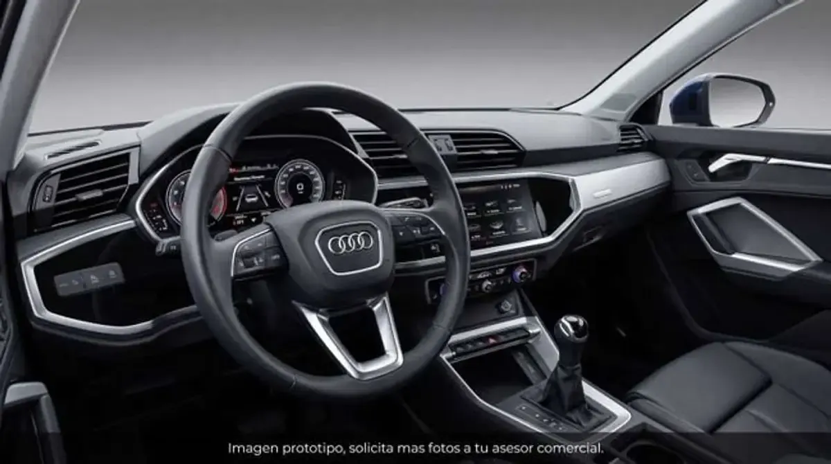 Usado Audi Q3 Advanced 150 CV (110 kW) 2023 Azul SUV