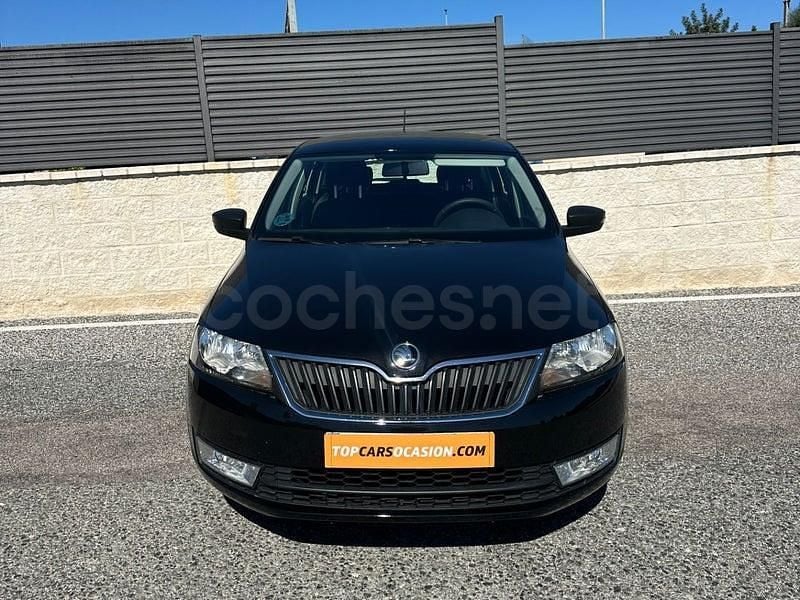 Usado Skoda Rapid Ambition 90 CV (66 kW) 2015 Negro Utilitario