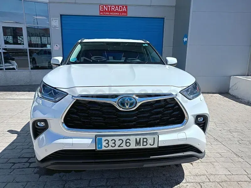 Usado Toyota Highlander Advance 246 CV (180 kW) 2022 Blanco SUV