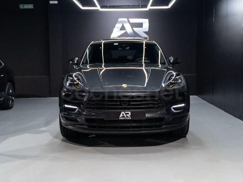 Usado Porsche Macan 245 CV (180 kW) 2021 Gris / plata SUV