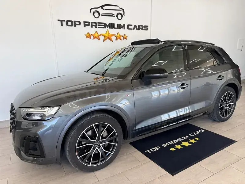 Usado Audi Q5 S-Line 163 CV (119 kW) 2021 Gris / plata SUV