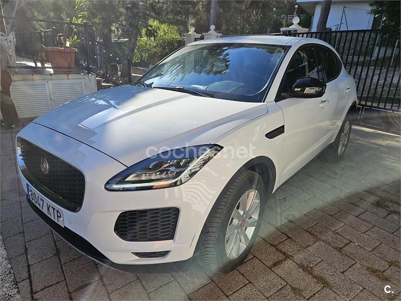 Usado Jaguar E-Pace R-Dynamic 249 CV (183 kW) 2019 Blanco SUV