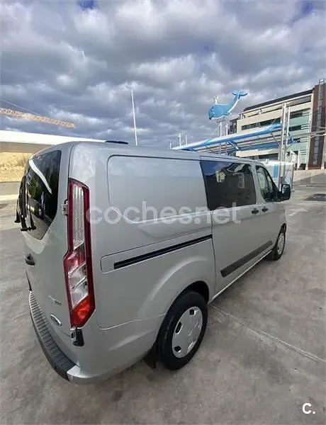 Usado Ford Transit Custom Limited 150 CV (110 kW) 2021 Gris / plata Van
