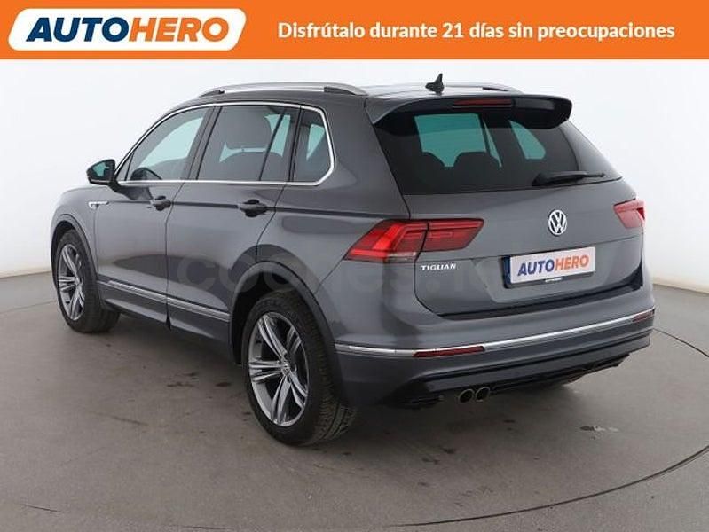 Usado VW Tiguan R-line 150 CV (110 kW) 2020 Gris SUV