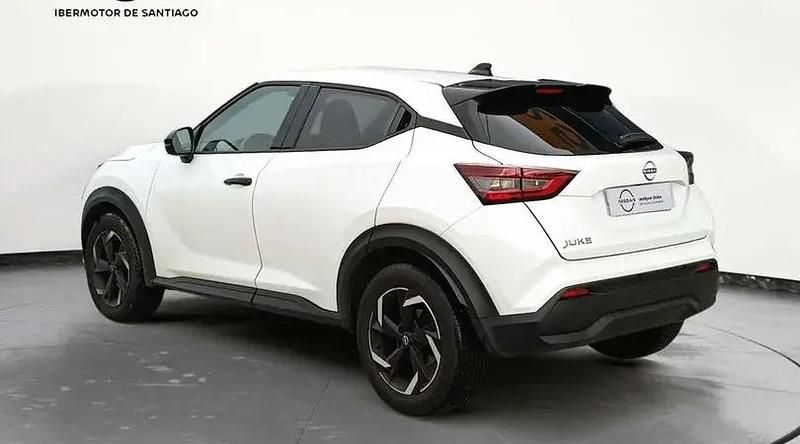 Usado Nissan Juke Acenta 114 CV (83 kW) 2024 Sapporo white (sólido) SUV