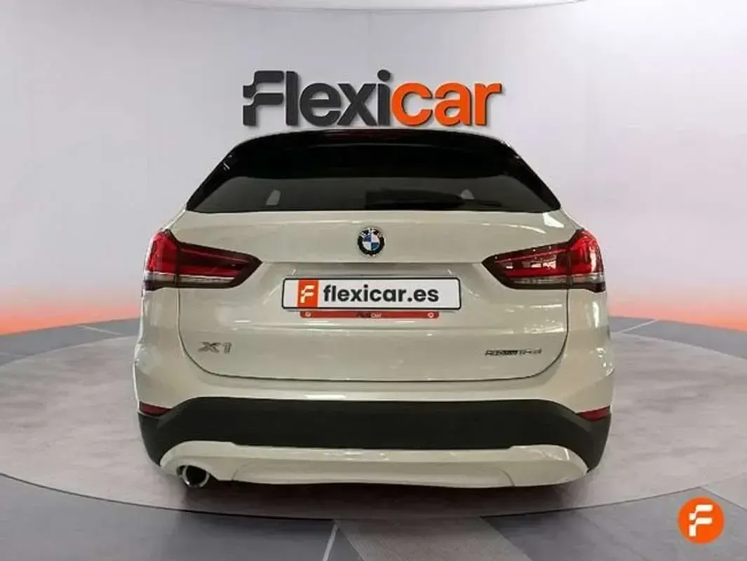 Usado BMW X1 116 CV (85 kW) 2020 Blanco SUV