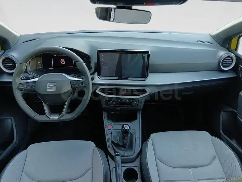 Nuevo Seat Ibiza FR 115 CV (84 kW) 2026 Amarillo Utilitario
