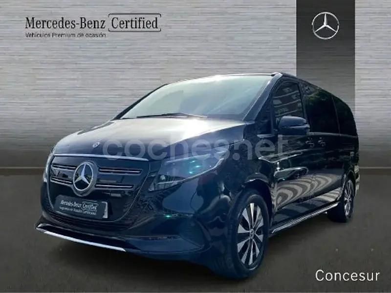 Usado Mercedes EQV300 150 kW (204 CV) 2024 Negro Monovolumen