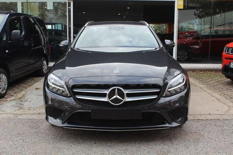 Usado Mercedes C300e 320 CV (235 kW) 2021 Negro Familiar