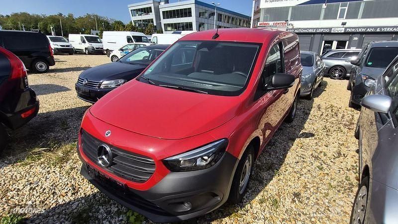 Rojo Usado 2023 Mercedes Citan 112 Van | 21.000 € - Imagen 1/4