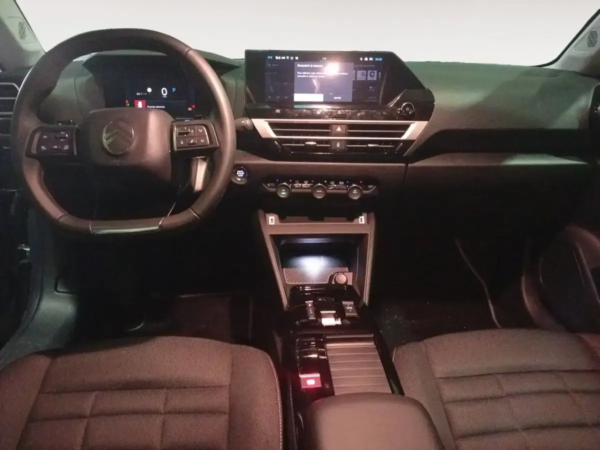 Usado Citroën C4 100 CV (73 kW) 2025 Gris/plata SUV