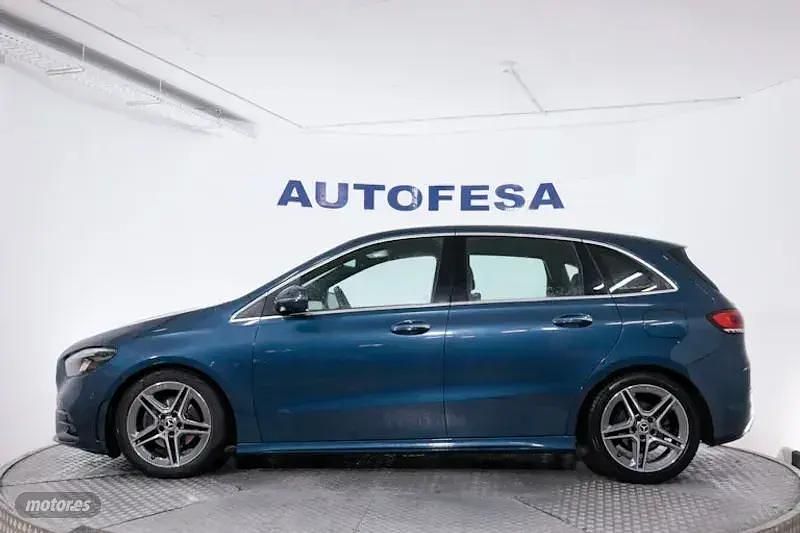 Usado Mercedes B200 AMG line 150 CV (110 kW) 2020 Verde Monovolumen