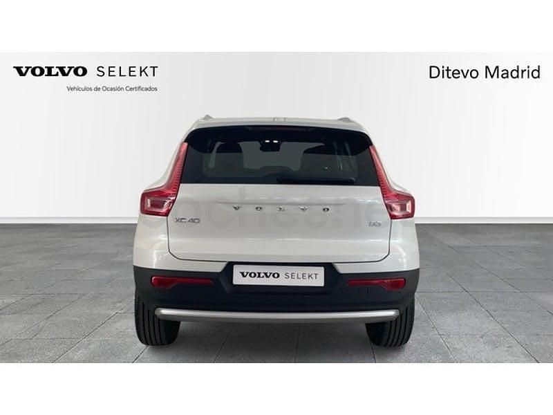 Usado Volvo XC40 Core 163 CV (119 kW) 2025 Blanco SUV