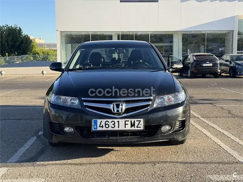 Usado Honda Accord Executive 155 CV (114 kW) 2007 Negro Berlina