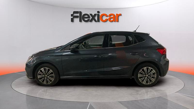 Usado Seat Ibiza XCELLENCE 95 CV (69 kW) 2021 Azul Utilitario