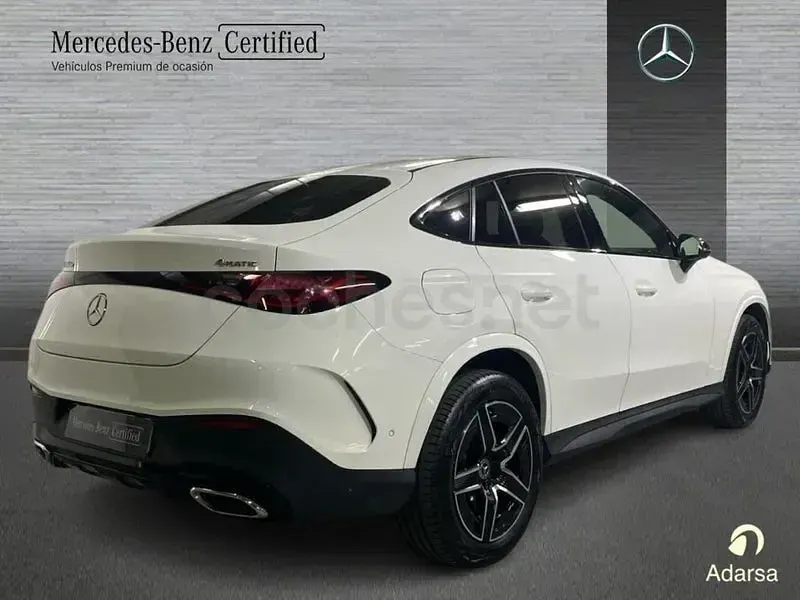 Usado Mercedes GLC300de 333 CV (244 kW) 2025 Blanco polar SUV