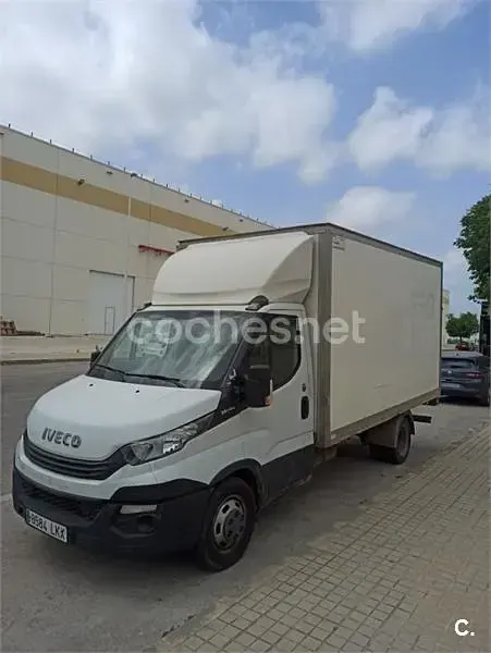 Usado Iveco Daily 146 CV (107 kW) 2012 Blanco Pickup/Camioneta