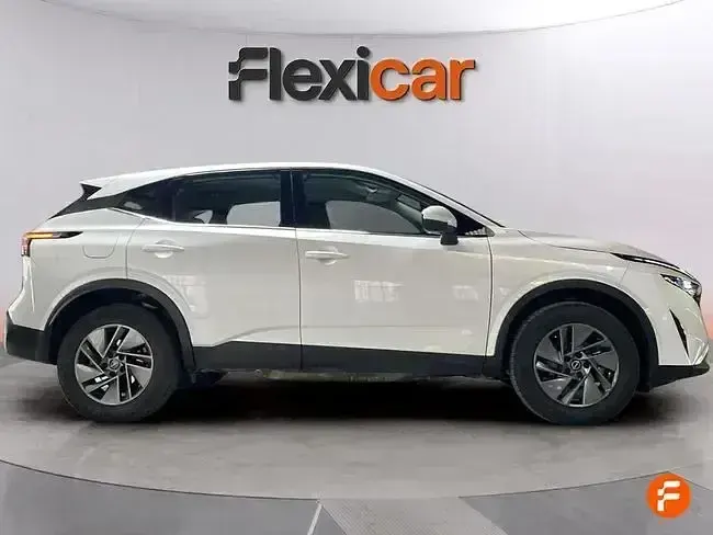 Usado Nissan Qashqai Acenta 140 CV (102 kW) 2025 Blanco SUV