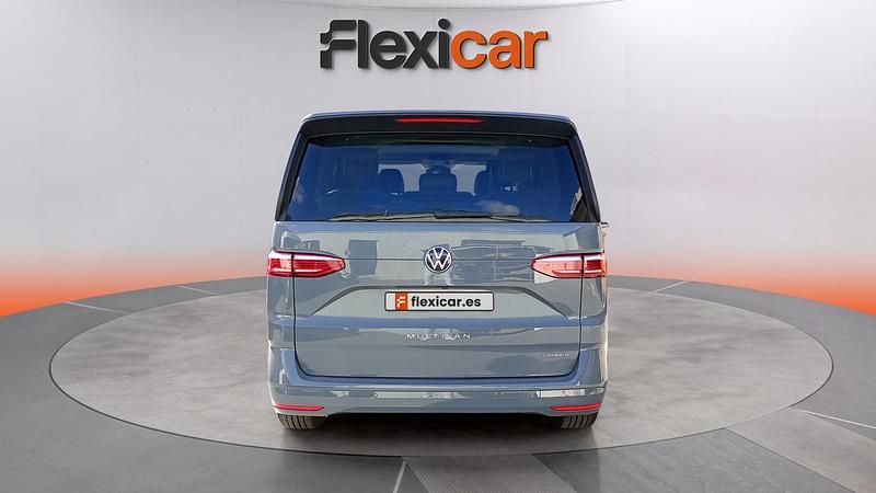 Usado VW Multivan 218 CV (160 kW) 2023 Gris Van