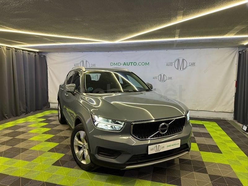 Usado Volvo XC40 Momentum 150 CV (110 kW) 2021 Azul SUV