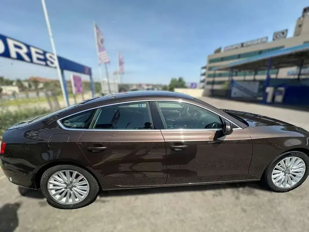 Usado Audi A5 Sportback Premium 170 CV (125 kW) 2014 Marrón Utilitario