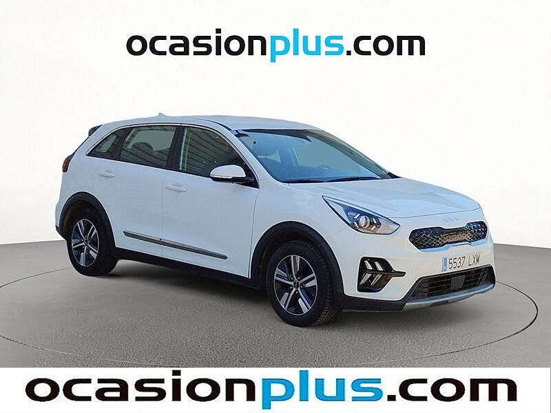 Usado Kia Niro 141 HP (103 kW) 2022 Branco SUV
