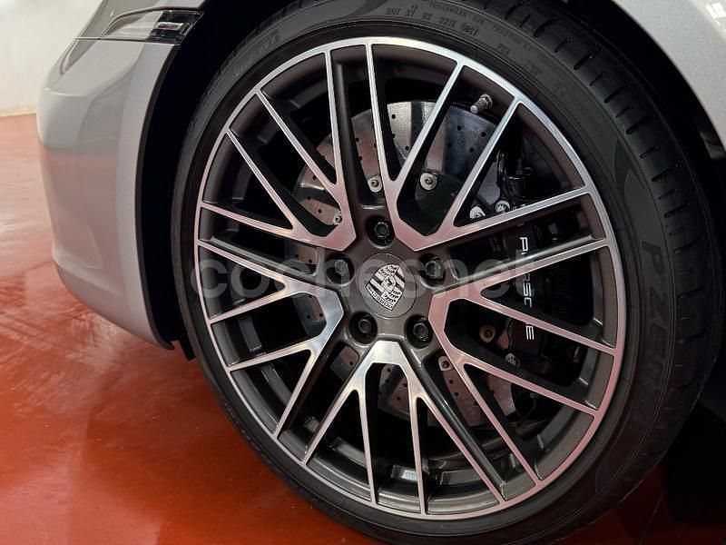 Usado Porsche 911 Carrera S 450 CV (330 kW) 2022 Gris / plata Coupe