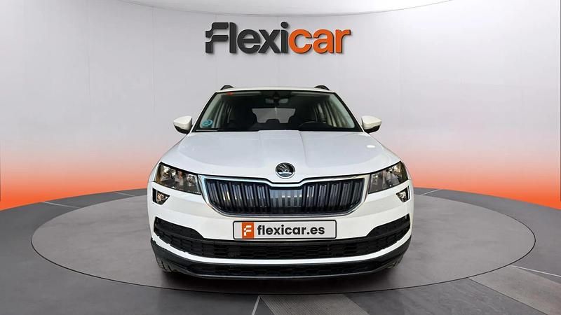 Usado Skoda Karoq Ambition 150 CV (110 kW) 2021 Blanco SUV