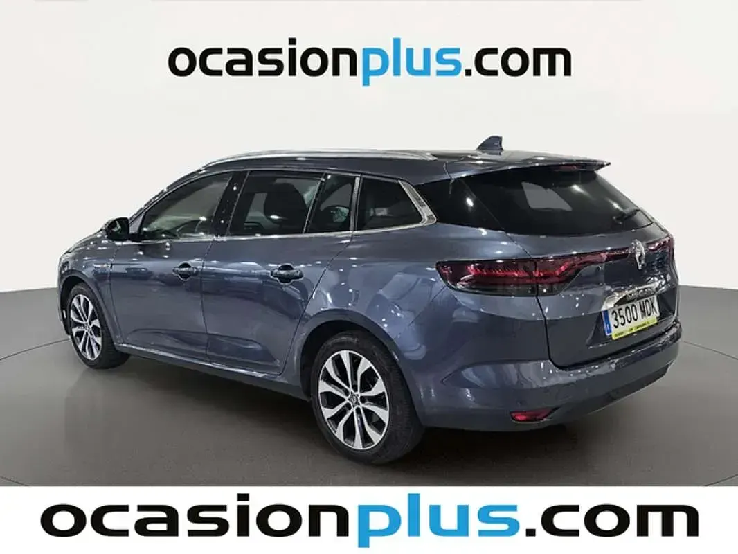 Usado Renault Mégane GrandTour Techno 140 CV (102 kW) 2023 Gris Familiar