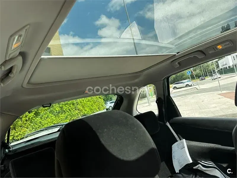 Usado Citroën C4 Picasso Live 99 CV (72 kW) 2017 Gris / plata Monovolumen