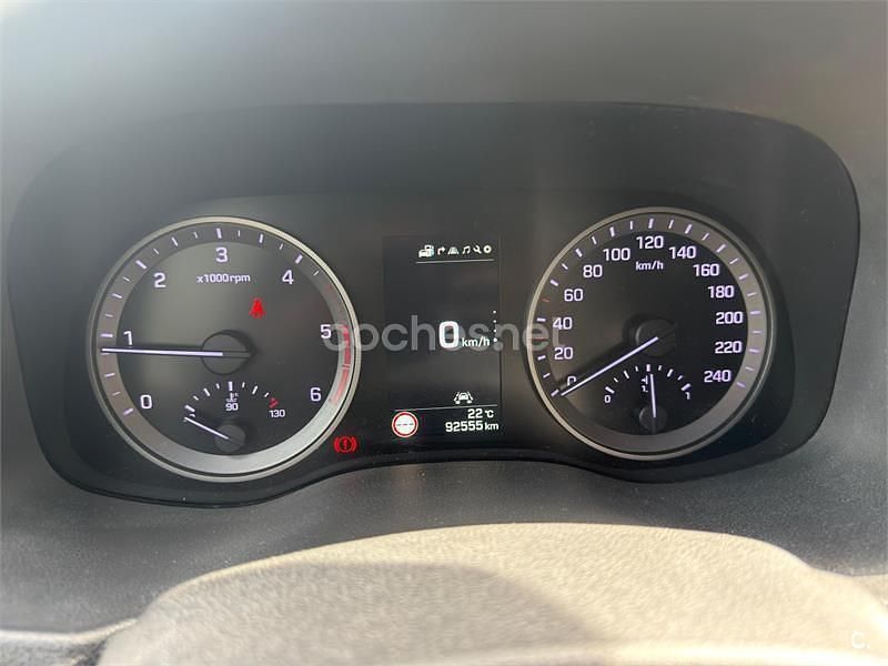 Usado Hyundai Tucson 115 CV (84 kW) 2016 Negro SUV