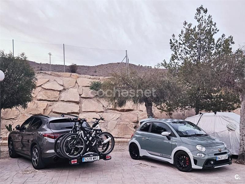 Usado Abarth 695 180 CV (132 kW) 2020 Verde Utilitario