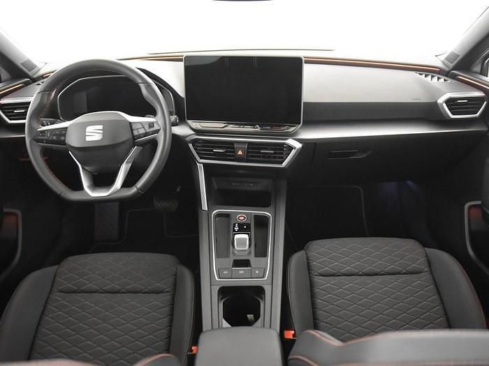 Usado Seat Leon FR 150 CV (110 kW) 2024 Blanco