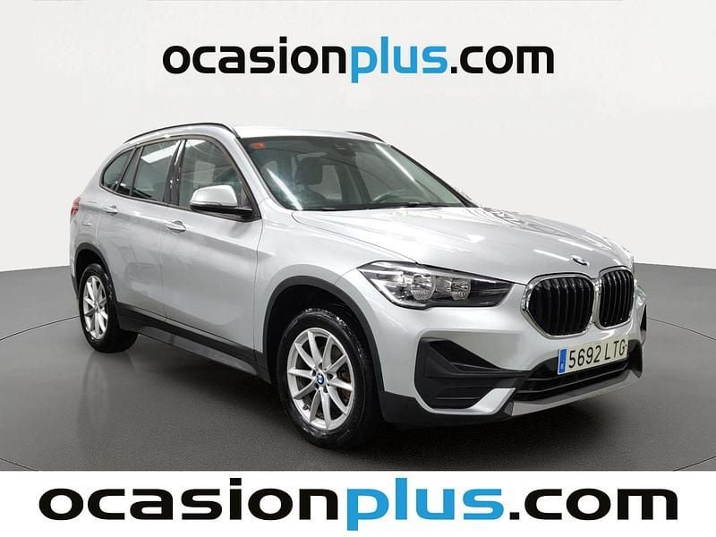 Usado BMW X1 116 CV (85 kW) 2021 Gris plata SUV