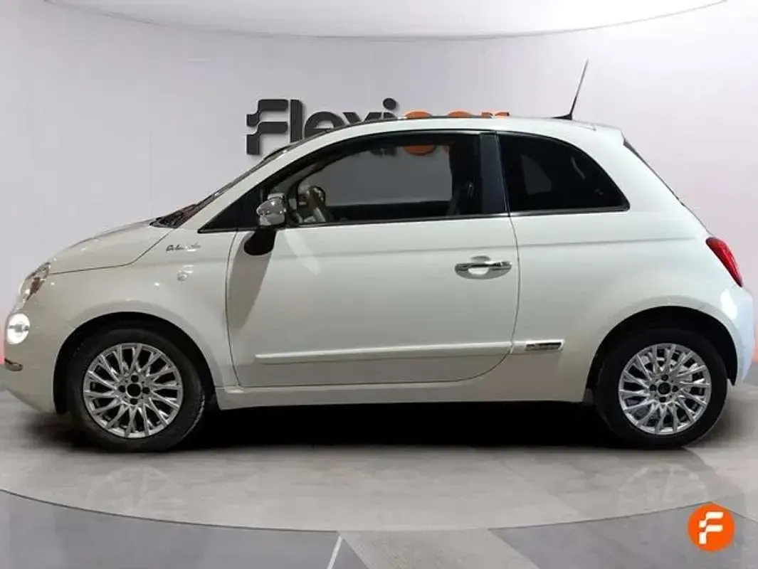 Usado Fiat 500 Dolcevita 71 CV (52 kW) 2021 Blanco Berlina
