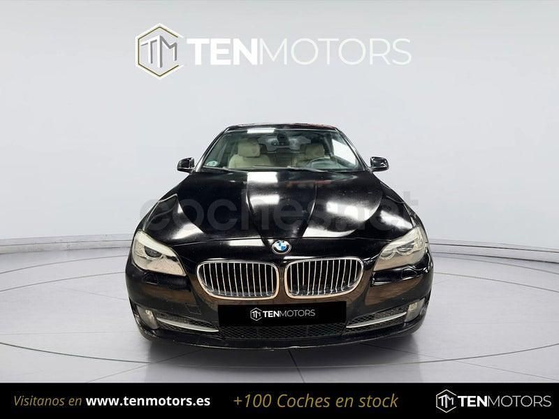 Usado BMW 520 Comfort Edition 184 CV (135 kW) 2012 Negro Familiar