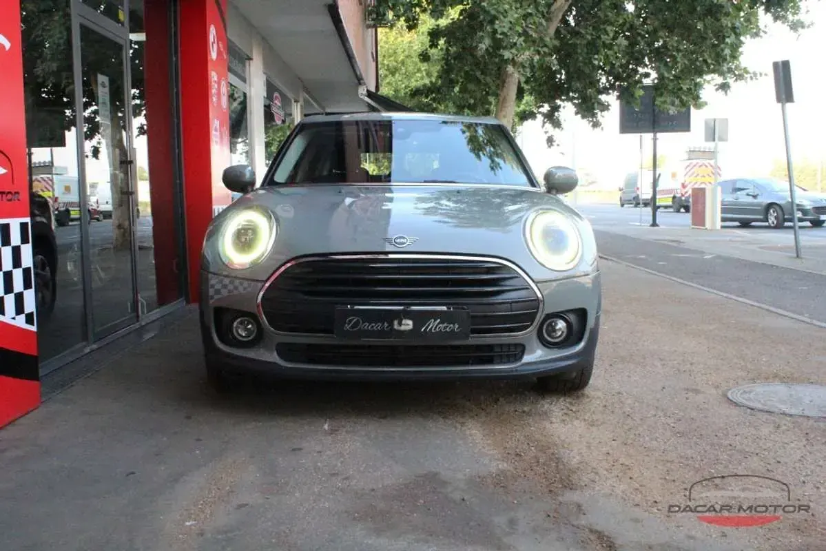 Usado Mini John Cooper Works Clubman 116 CV (85 kW) 2021 Gris Familiar