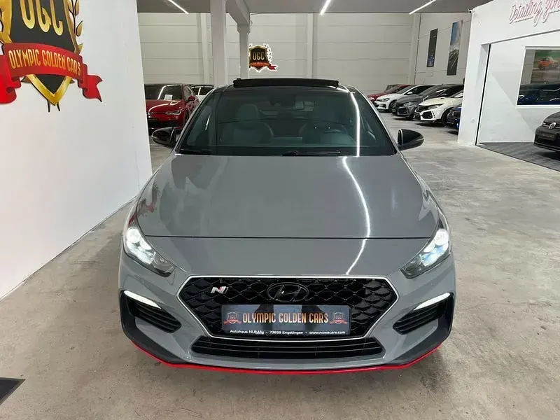 Usado Hyundai i30 N Performance 275 CV (202 kW) 2020 Gris / plata Berlina