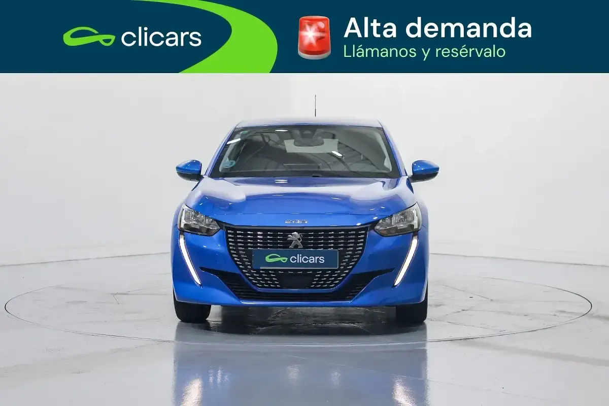 Usado Peugeot 208 Allure 100 CV (73 kW) 2019 Azul Utilitario