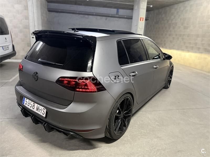 Usado VW Golf VII R 300 CV (220 kW) 2017 Gris / plata Familiar