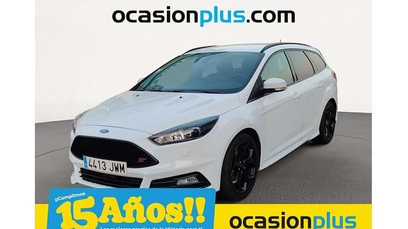 Blanco Usado 2017 Ford Focus ST Familiar | 18.990 € (Precio justo) - Imagen 1/4