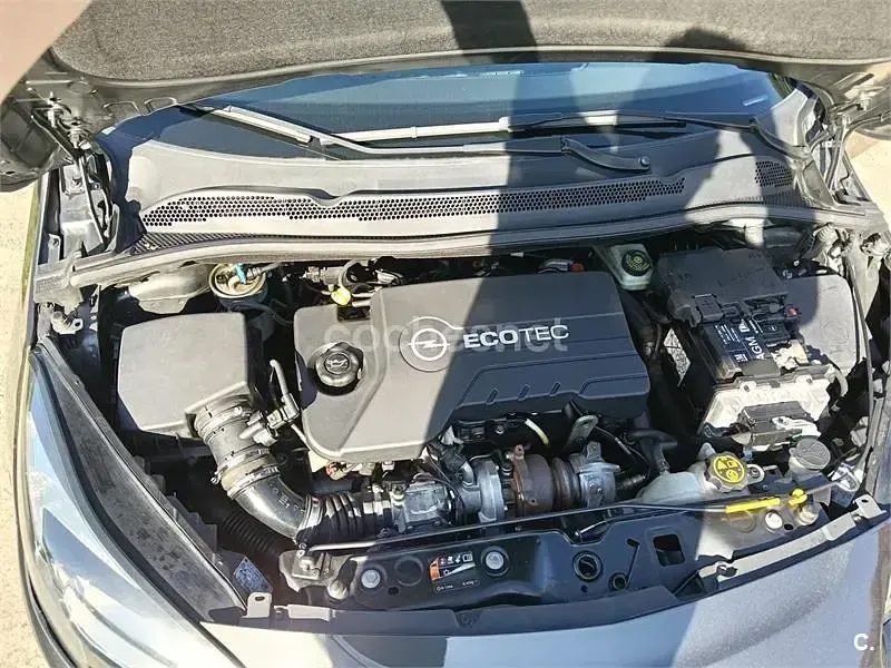 Usado Opel Corsa Selective 75 CV (55 kW) 2017 Gris / plata Utilitario