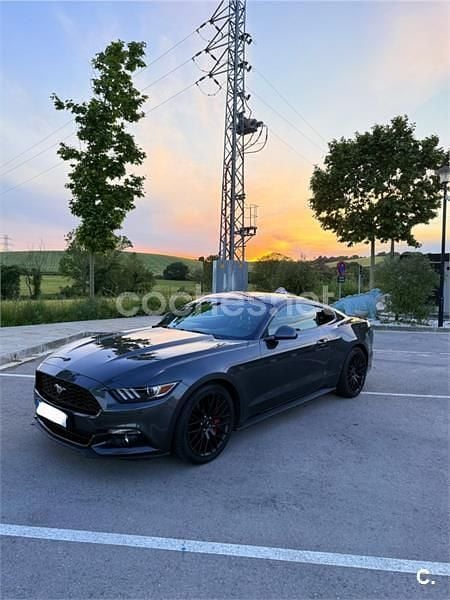 Usado Ford Mustang 310 CV (228 kW) 2017 Negro Coupe